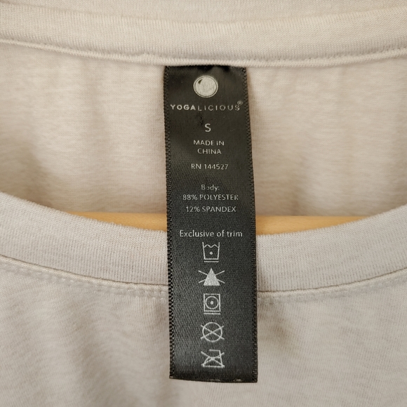 Yogalicious Twist Front Long Sleeve Top Crewneck Shirt Size Small - Picture 10 of 11